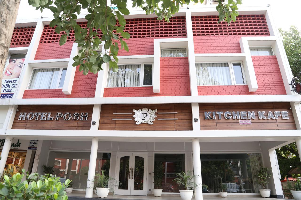 Hotel Posh Chandīgarh Exterior foto
